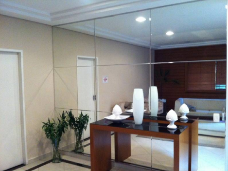 Empresa de Espelho com Acabamento Lapidado Vila Romana - Espelho Lapidado Sala de Jantar Empresa de Espelho com Acabamento Lapidado Vila Romana - Espelho Lapidado Sala de Jantar